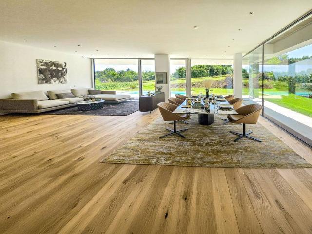 Luxus Haus mit 9 Zimmer zu verkaufen in Linz, Österreich