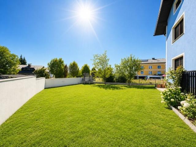 Luxus Haus mit 10 Zimmer zu verkaufen in Kirchberg bei Mattighofen, Oberösterreich
