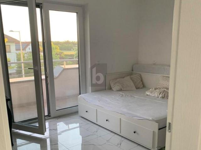 Luxus Haus mit 11 Zimmer zu verkaufen in Ennsdorf, Österreich