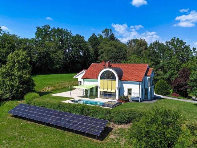 Luxus Haus mit 11 Zimmer zu verkaufen in Peuerbach, Österreich