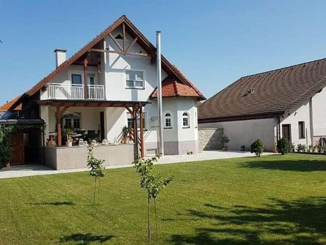 Luxus Haus mit 130 m2 zu verkaufen Parndorf, Burgenland