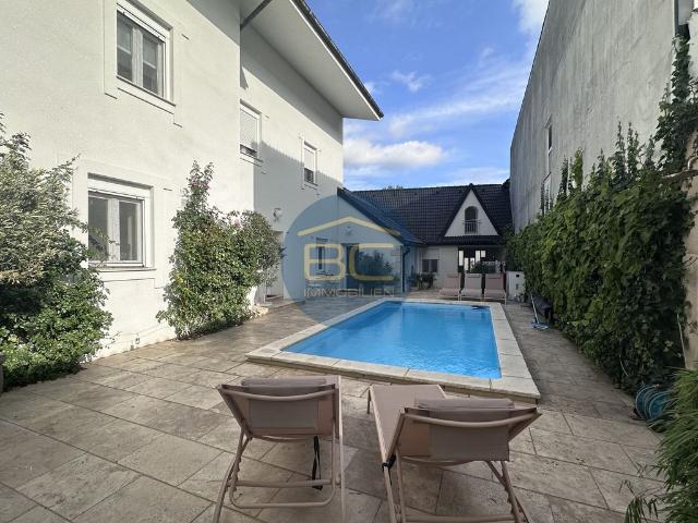 Luxus Haus mit 14 Zimmer zu verkaufen in Sierndorf, Österreich