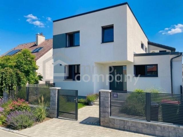 Luxus Haus mit 207 m2 zu verkaufen Schönkirchen Reyersdorf, Österreich