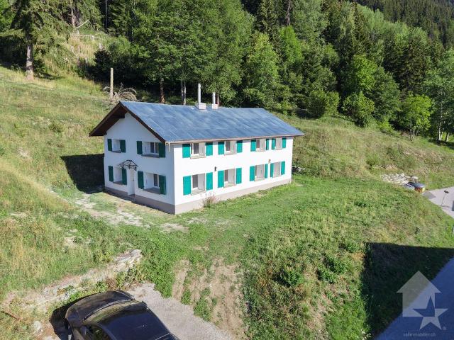 Luxus Haus mit 2 Schlafzimmer zu verkaufen in Erde, Erde, Kanton Wallis