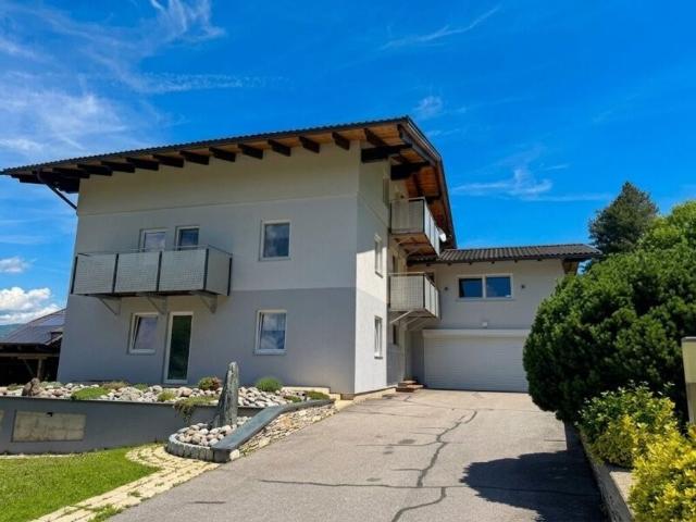 Luxus Haus mit 300 m2 zu verkaufen Feldkirchen in Kärnten, Österreich