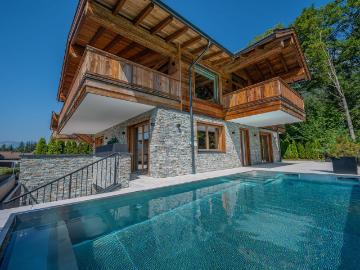 Luxuriöses Haus mit 4 Schlafzimmer zu verkaufen in Ellmau, Tirol