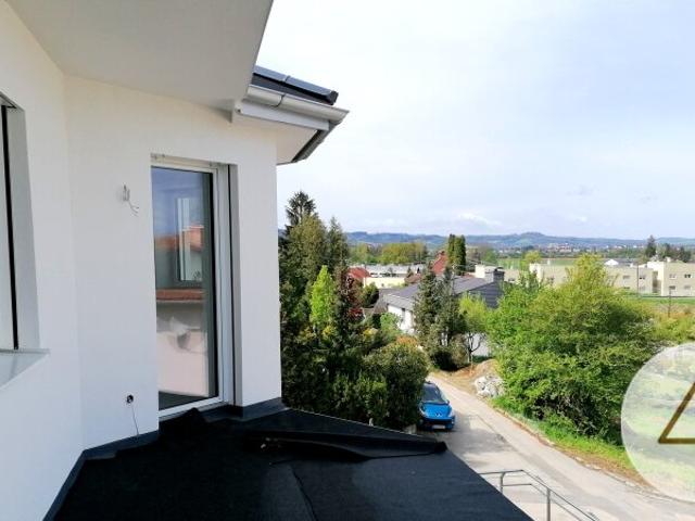 Terrassen Villa in Alkoven – Wohnen und Arbeiten auf einem neuen Level