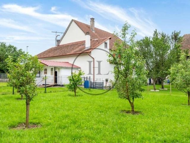 Luxus Haus zu verkaufen Bure, Jura