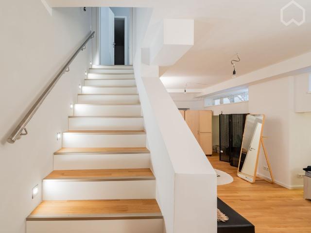 Luxus Loft Townhouse, am Rosenthaler Platz. Designer Einrichtung. Renoviert, Berlin Amsterdam Apartments for Rent