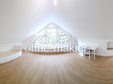 Super schönes WG Zimmer in Maisonette/Fußbodenheizung & 5m² Abstellraum
