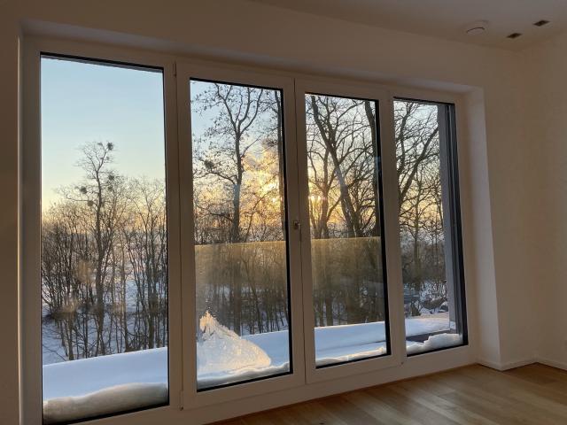 Luxus Penthouse Wohnung in traumhafter Lage mit Privatseenutzung