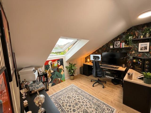 Luxus Reihenendhaus | High End | 205 m² | Swim Spa | Saniert 2025 | 21KW PV | Wärmepumpe