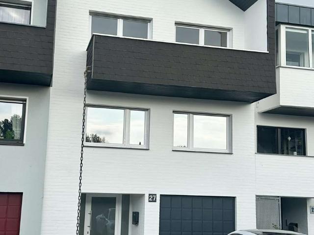Luxus saniertes Haus 4 Schlafzimmer in ruhiger Feldrandlage