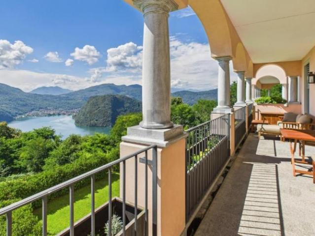 Luxusimmobilie mit Seeblick und exklusiven Annehmlichkeiten in einem 5 Sterne Resort