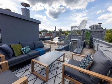 Luxuslage Schafberg: Einmalige Luxus Maisonette mit Dachterrasse! Weitblick zum Verlieben!