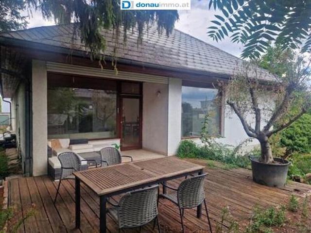 Luxusvilla mit Wellnessoase in bester Lage in Tribuswinkel