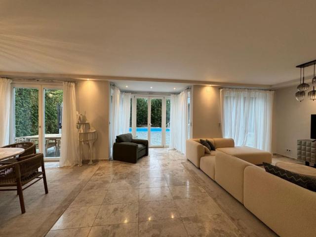 Luxusvilla mit Wienblick, Pool und Gärtner in absoluter Bestlage 1190 Wien