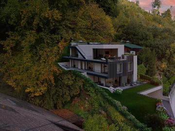 Luxusvilla mit Einliegerwohnung