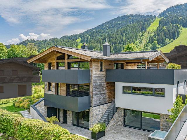Luxusvilla mit Kaiserblick in Toplage nahe dem Skilift