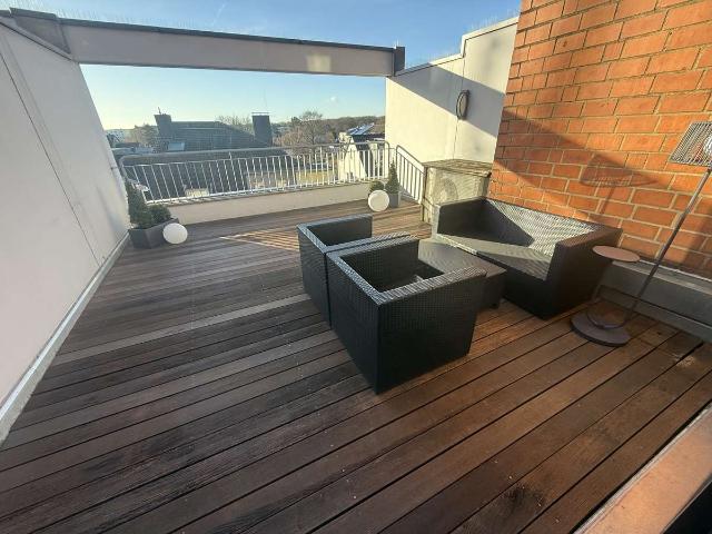 Luxuswohnung in Zentrum von Rodenkirchen, 107 m² mit zusätzlich großer Terrasse von 27 m² haben