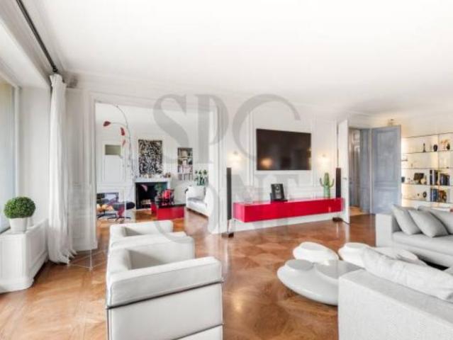 Luxuswohnung mit Seeblick und p