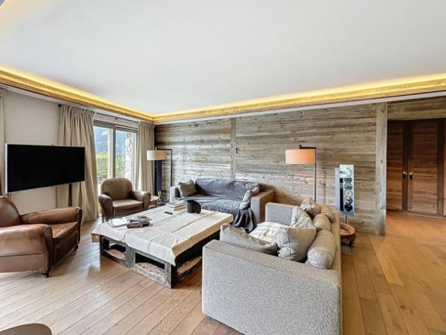 Luxuswohnung mit 5,5 Zimmern in Crans Montana