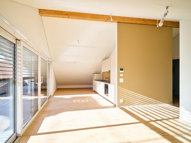 Luxuriöse 3.5 Zimmer Dachwohnung – 1. Miete gratis!