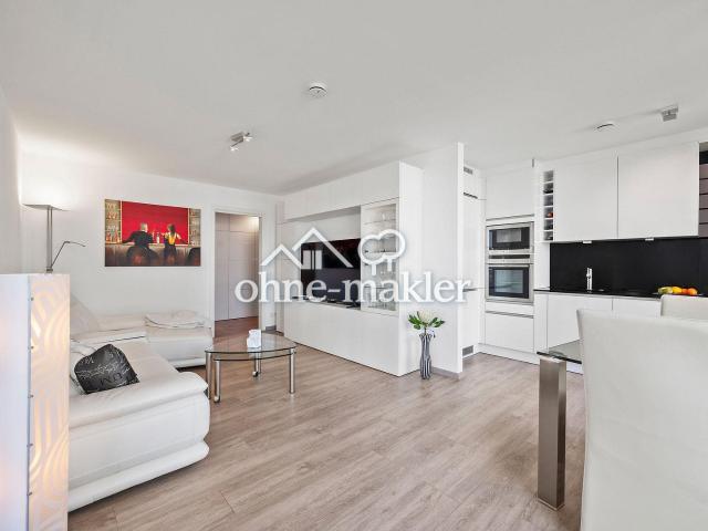 Luxuriöse 3 Zimmer Wohnung mit Balkon, hochwertiger EBK in schönster Lage in München Obersendling