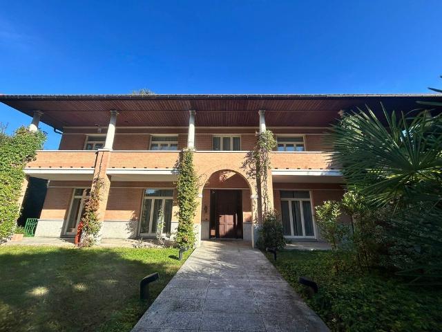 Luxuriöse 12 Zimmer Villa zu verkaufen in Mendrisio, Schweiz