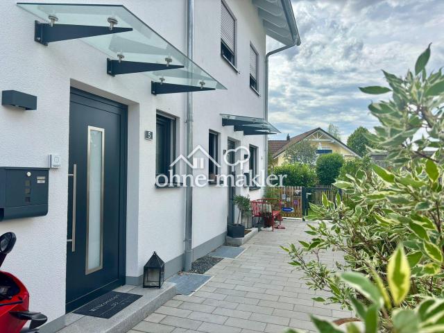 Luxuriöse 2 Zimmer Wohnung mit EBK in Olching