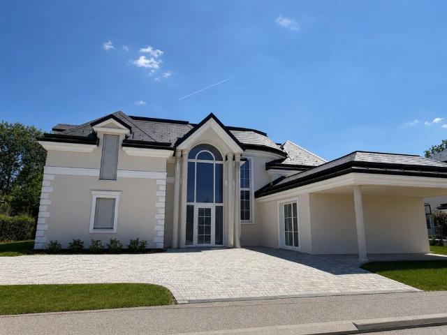 Luxuriöse 7 Zimmer Villa zu verkaufen in 2483, Ebreichsdorf, Politischer Bezirk Baden, Niederösterreich