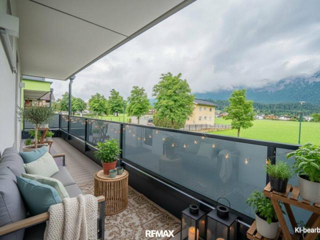 Luxuriöse 4 Zimmer Wohnung mit beeindruckendem Bergpanorama und weitläufigem Balkon in St. Johann in Tirol