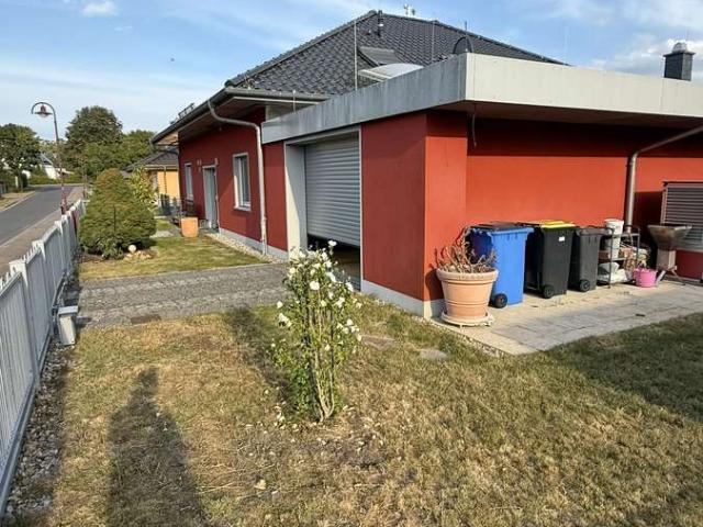 Luxuriöse 4 Zimmer Villa in Wesenberg mit 250 m² Wohnfläche