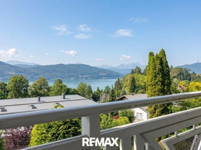 Luxuriöse 4 Zimmer Villa zu verkaufen in Krumpendorf, Kärnten