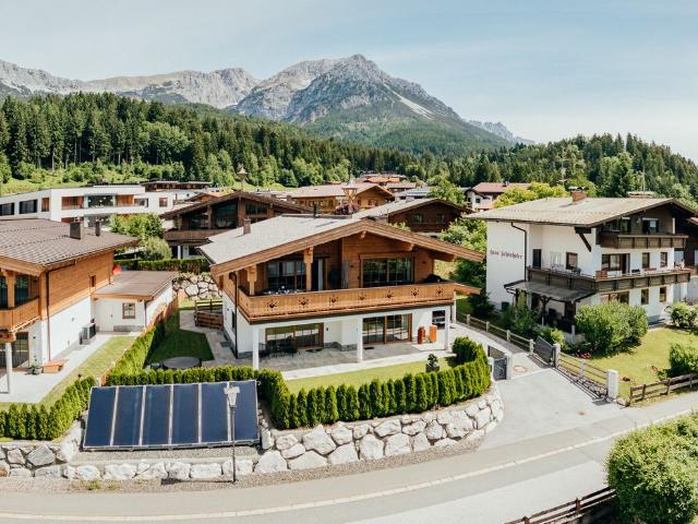 Luxuriöse 4 Schlafzimmer Villa zu verkaufen in Scheffau am Wilden Kaiser, Tirol