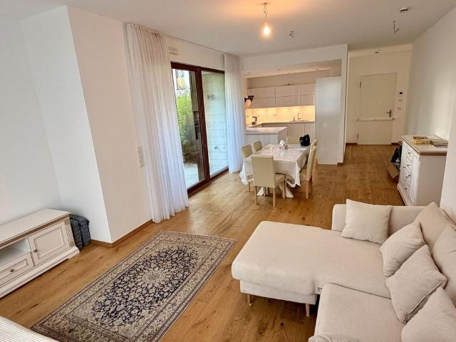 luxuriöse 5 ZI. Wohnung mit edler EBK im Belsenpark