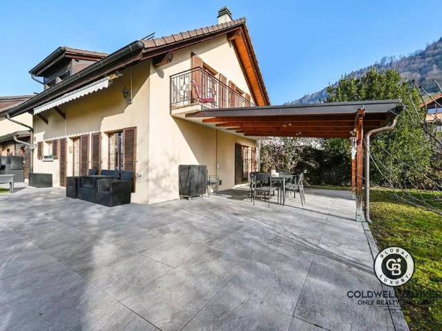 Luxuriöse 5 Zimmer Villa zu verkaufen in Chernex, Kanton Waadt