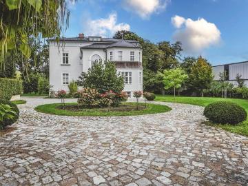 Luxuriöse 9 Zimmer Villa zu verkaufen in Radebeul, Deutschland