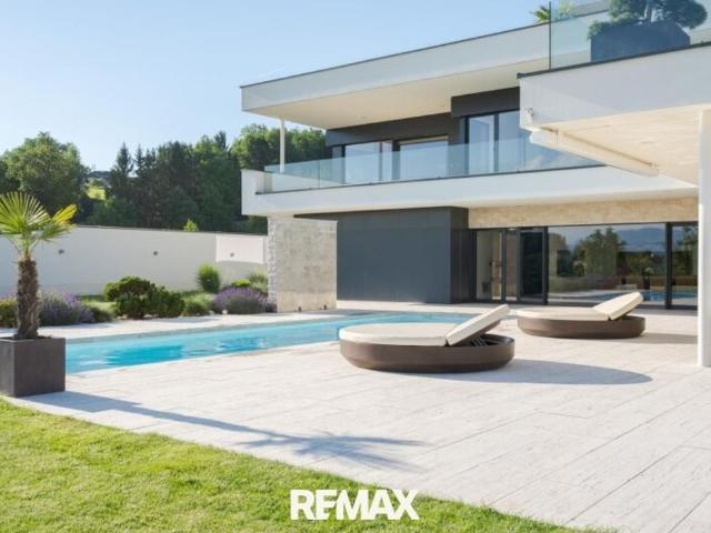 Luxuriöse 9 Zimmer Villa zu verkaufen in Steyr, Österreich