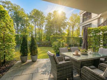 Luxuriöse Gartenresidenz in Premiumlage Direkt am Englischen Garten
