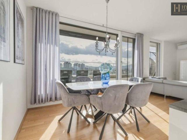 Luxuriöse Eigentumswohnung mit Weitblick
