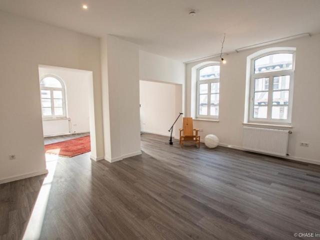 Luxuriöse Etagenwohnung in bester Lage Großflächig und Kernsaniert in der Hamelner Innenstad!
