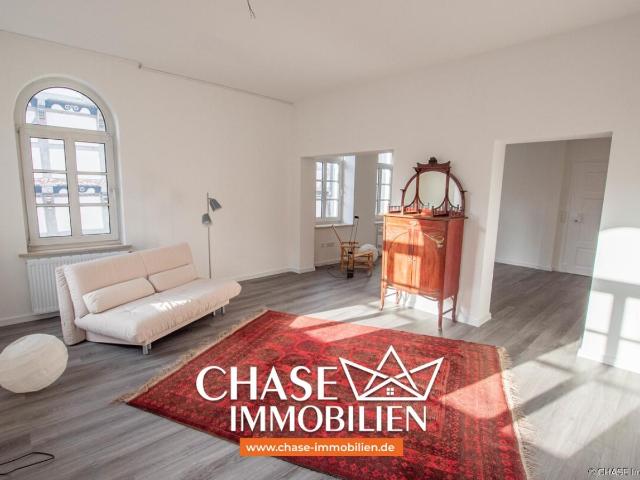 Luxuriöse Etagenwohnung in bester Lage Großflächig und Kernsaniert in der Hamelner Innenstad!