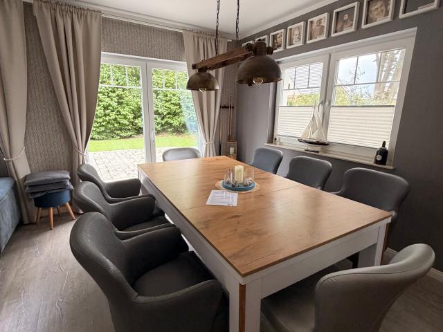 Luxuriöse Haushälfte an der Ostsee | 130 m² | Sauna | 3 SZ | 3 Bäder |