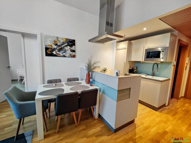 Luxuriöse Wohnung direkt in der Thermen Hotelanlage, SPA & Wellness und Stellplatz inkludiert