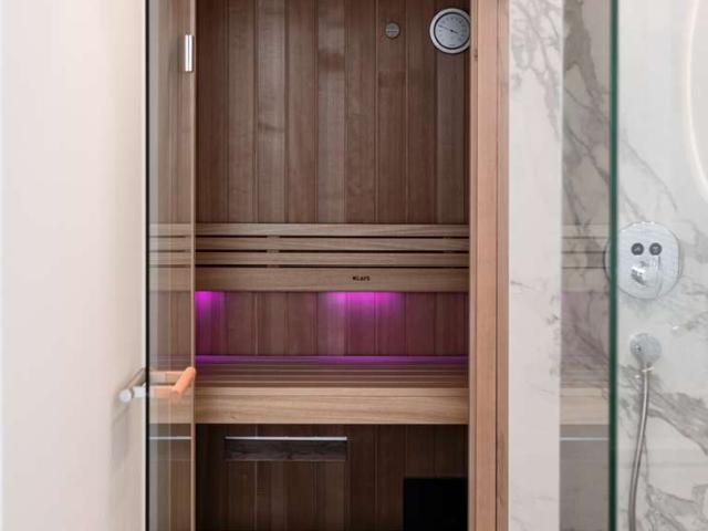 Luxuriöse Wohnung mit Klafs Sauna sowie SieMatic Küche