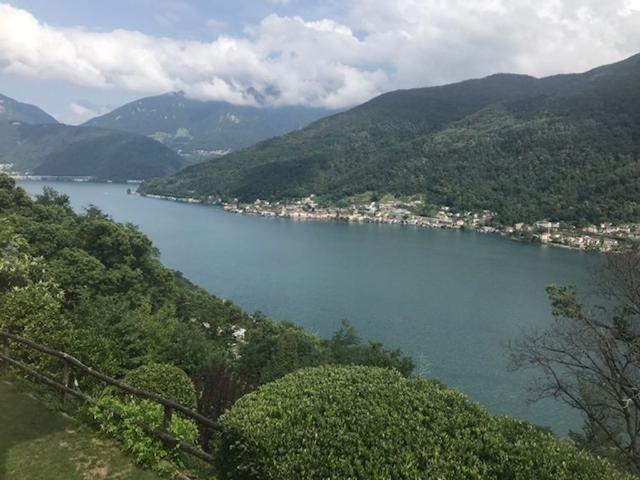 Luxuriöse Villa, 4 Schlafzimmer, zu verkaufen in Lugano, Tessin