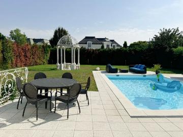 Villa for sale in 2522 - Garten, Schwimmbad