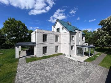 Villa for sale in Holzen, Hörde