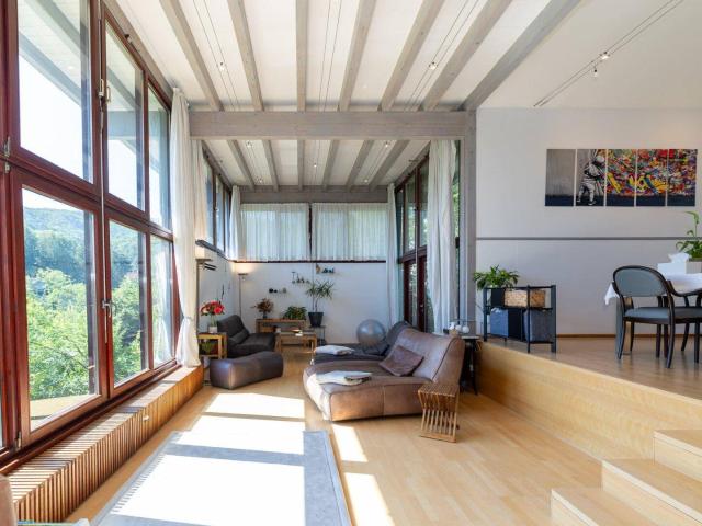 Luxuriöse Villa in Klosterneuburg mit 277m², 2 Terrassen & 3 Stellplätzen!